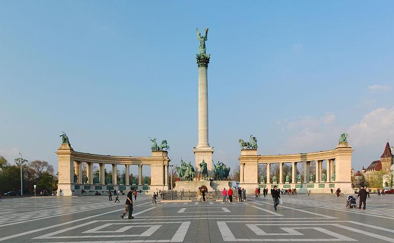 Urania Apartment Budapest Bagian luar foto