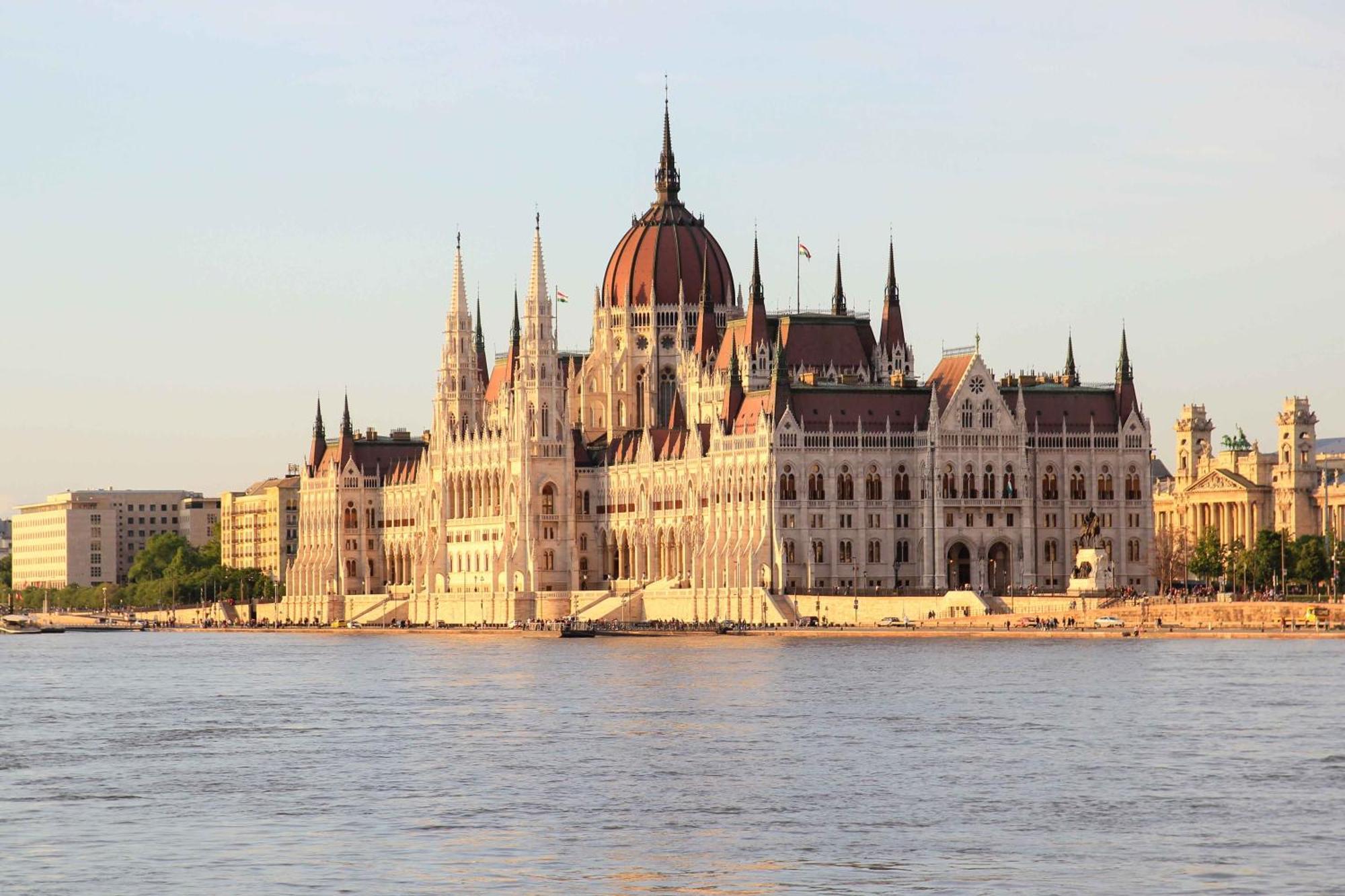 Urania Apartment Budapest Bagian luar foto